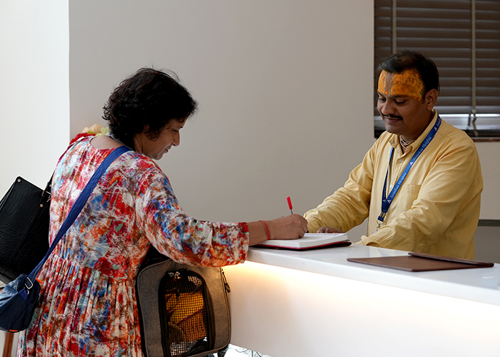 from-check-in-to-chaar-dham-darshan-your-comfortable-spiritual-journey-starts-here